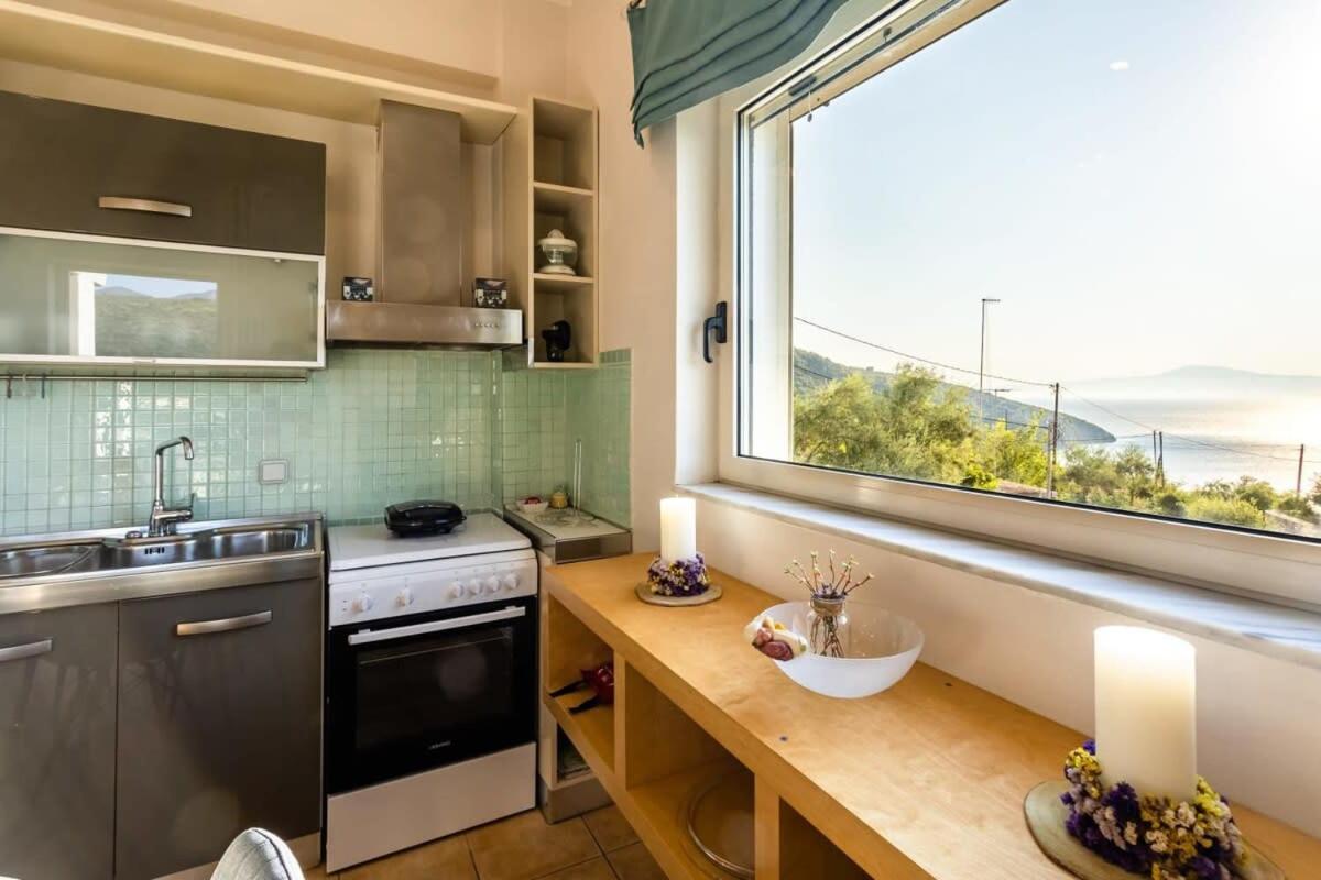 Kitries Summer Getaway - Eden Comfy Suite Kitriai Экстерьер фото