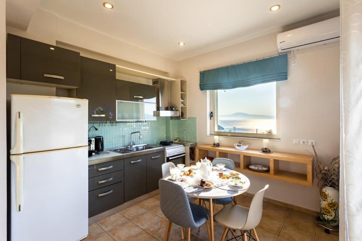 Kitries Summer Getaway - Eden Comfy Suite Kitriai Экстерьер фото